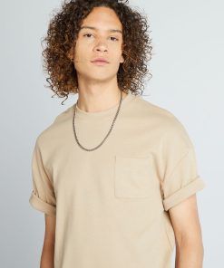 T-shirt à col rond avec poche poitrine - Beige