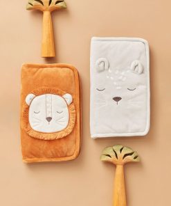 Protège carnet de santé Babou en Veloudoux, caramel - Marron