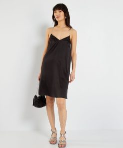 Robe courte satinée - noir