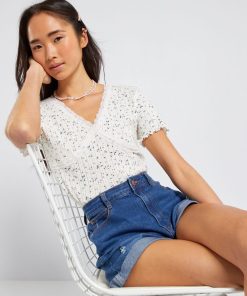 Tee-shirt crop maille pointelle et dentelle - Blanc/bleu