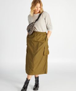 Jupe longue en toile parachute 'Only Carmakoma' - Vert
