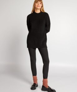 Pull en maille côtelée à col montant - noir
