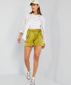 Short satiné avec poches à rabats - Kaki