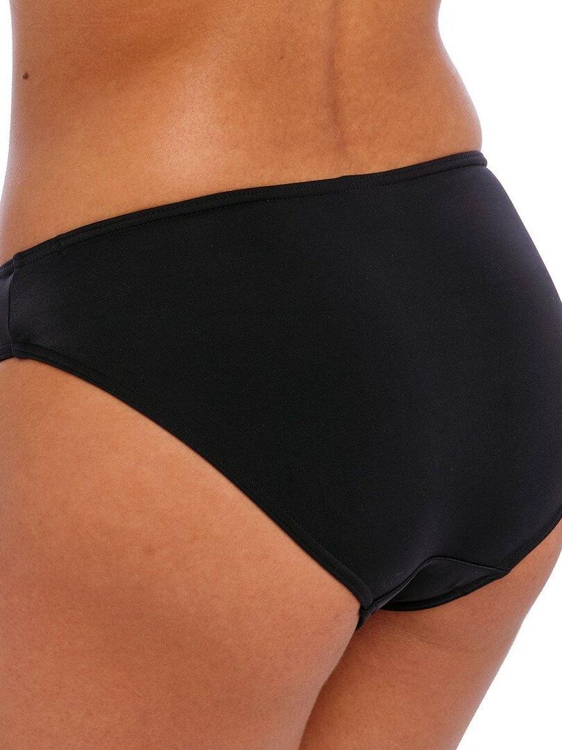 EC96D4C2-352E-7190-22D9-AFF43D415933-1